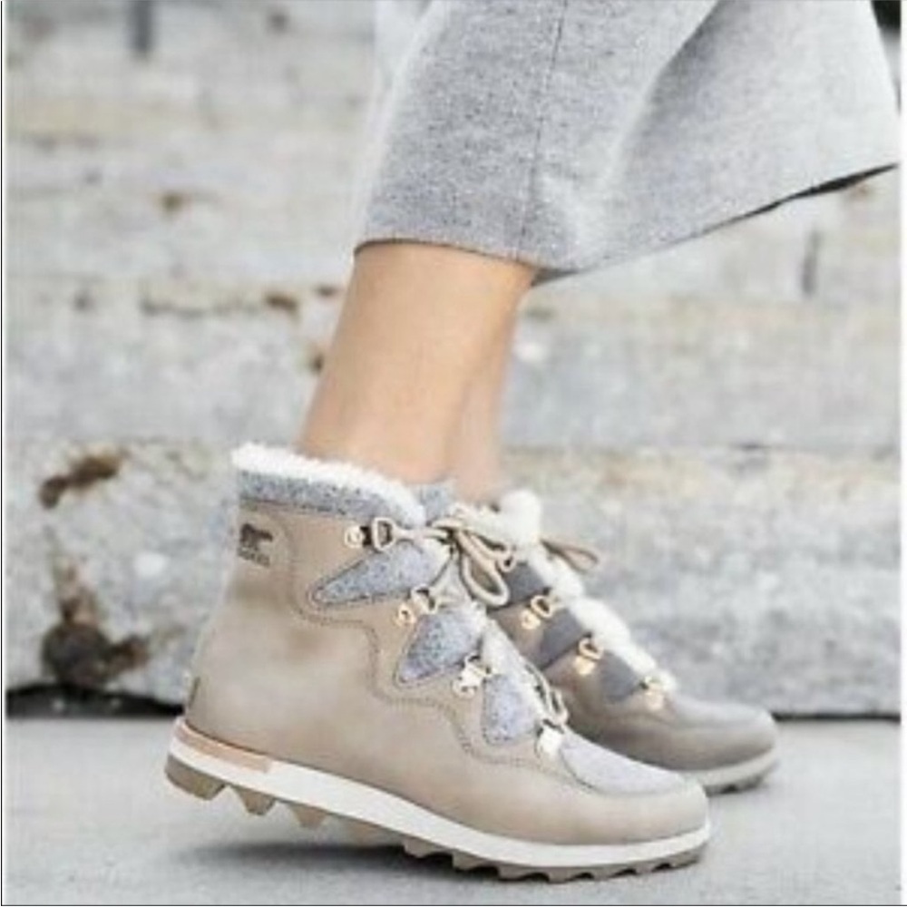 Sorel Sneakchick wool fur snow insulated boots grey beige 6.5